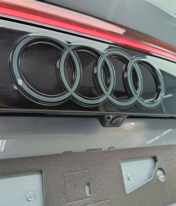 2026-Audi-RSQ8-SUV-PERFORMANCE-QUATTRO-TIPTRONIC image:7