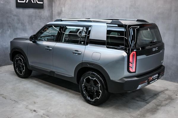 2026-BAIC-B30-e-15T-HEV-Elite-Adventure-DHT image:2