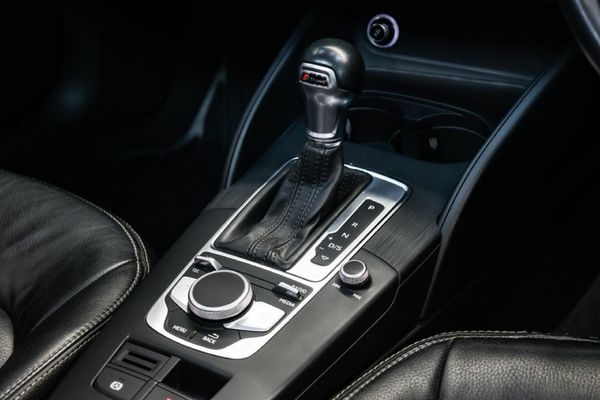 2020-Audi-A3-Sedan-10-TFSI-Auto-30-TFSI image:5