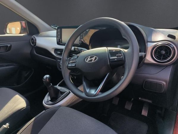 2025-Hyundai-Exter-12-Premium image:8