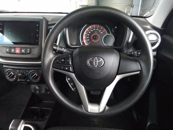 2025-Toyota-Vitz-10-XR-AMT image:19