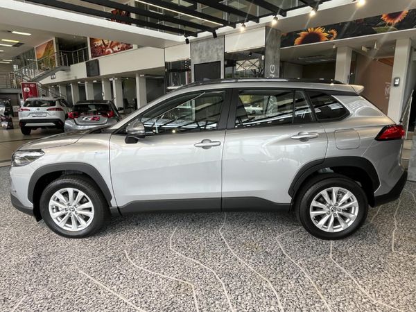 2026-Toyota-Corolla-Cross-18-XS-Hybrid image:1