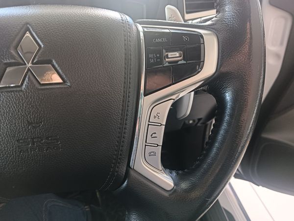 2021-Mitsubishi-Pajero-Sport-24D-4x4-Auto image:16