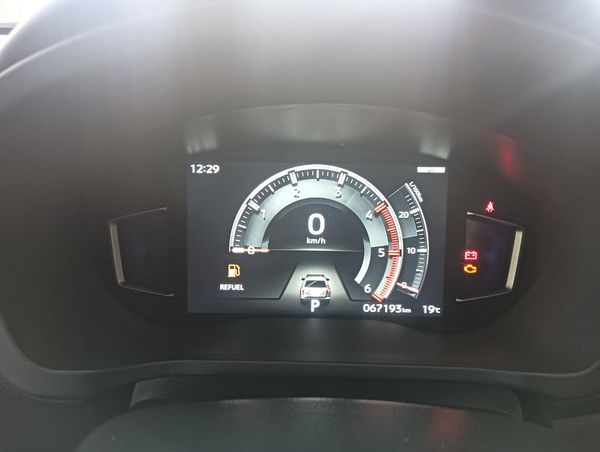 2021-Mitsubishi-Pajero-Sport-24D-4x4-Auto image:17