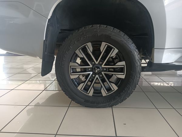 2021-Mitsubishi-Pajero-Sport-24D-4x4-Auto image:30