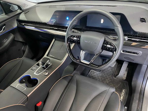 2026-Omoda-C5-15T-Elegance-X image:10
