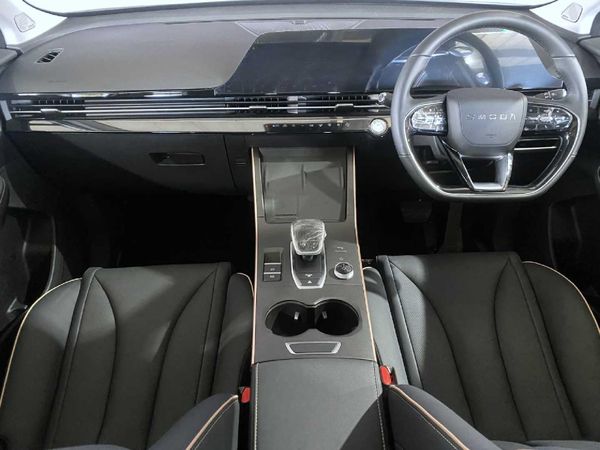 2026-Omoda-C5-15T-Elegance-X image:13