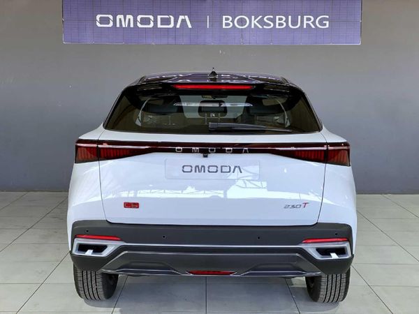 2026-Omoda-C5-15T-Elegance-X image:18
