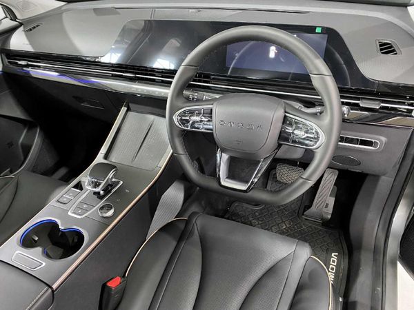 2026-Omoda-C5-15T-Luxury-X image:10