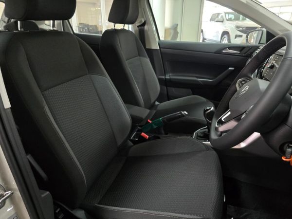 2026-Volkswagen-Polo-10-TSI-Life image:9