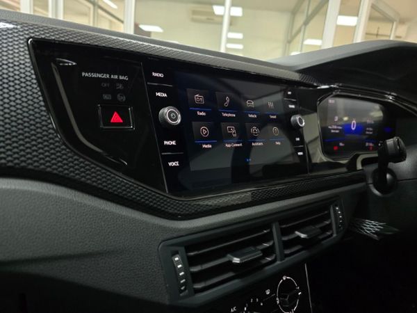 2026-Volkswagen-Polo-10-TSI-Life image:14