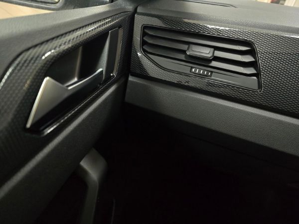 2026-Volkswagen-Polo-10-TSI-Life image:15
