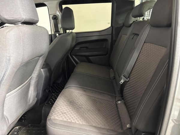2025-Volkswagen-Amarok-20-TDI-125kW-4Motion-Life-Auto-Double-Cab image:3
