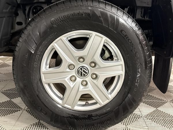 2025-Volkswagen-Amarok-20-TDI-125kW-4Motion-Life-Auto-Double-Cab image:5