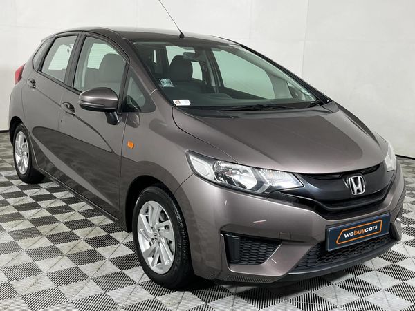 2016-Honda-Jazz-12-Comfort-Auto image:15