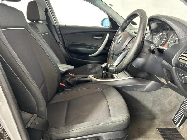2008-BMW-1-Series-118i-5-dr-Exclusive image:9