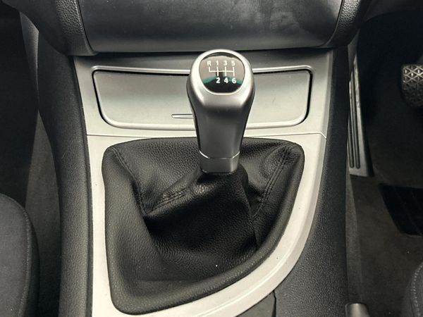 2008-BMW-1-Series-118i-5-dr-Exclusive image:10