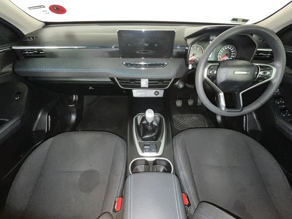 2022-Haval-Jolion-15T-City image:1