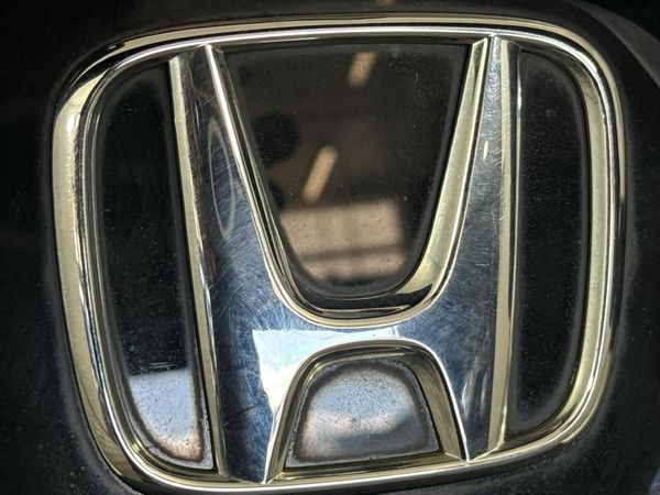2015-Honda-Brio-12-Comfort-5-dr-Auto image:11