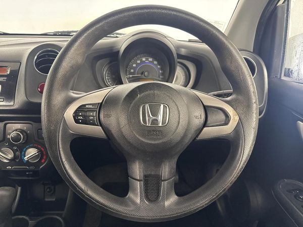 2015-Honda-Brio-12-Comfort-5-dr-Auto image:12