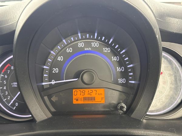 2015-Honda-Brio-12-Comfort-5-dr-Auto image:2