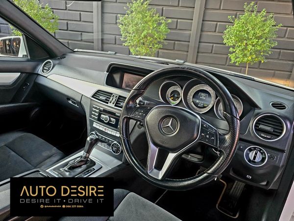 2014-Mercedes-Benz-C-Class-C200-Edition-C image:4
