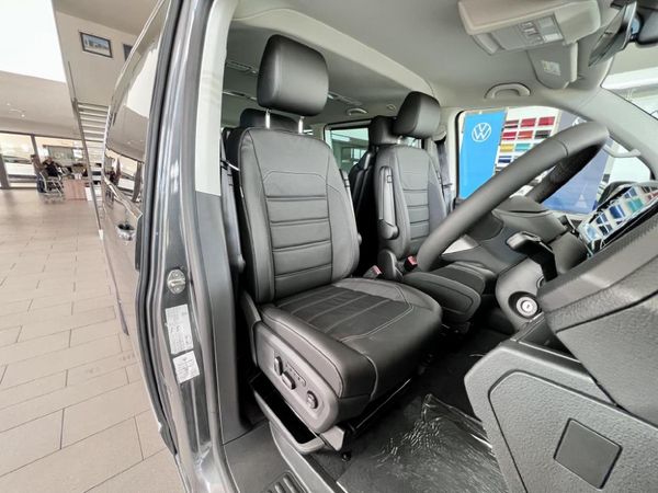 2023-Volkswagen-Caravelle-T61-20-BiTDI-Highline-Auto-4Motion-146kW image:4