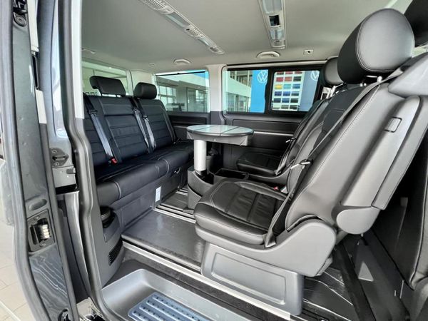 2023-Volkswagen-Caravelle-T61-20-BiTDI-Highline-Auto-4Motion-146kW image:5