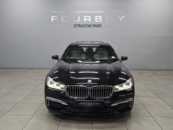 2018-BMW-7-Series-730d-M-Sport image:3