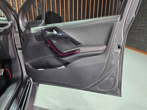 2019-Peugeot-208-12T-PureTech-GT-Line-5-dr image:6