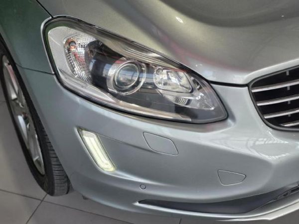 2014-Volvo-XC60-D4-Excel-Auto-Drive-E image:4