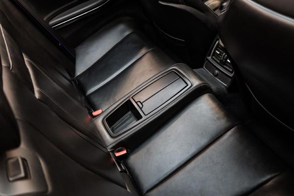 2019-BMW-M4-Convertible-Auto image:15