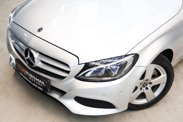 2017-Mercedes-Benz-C-Class-C-180-Auto image:18