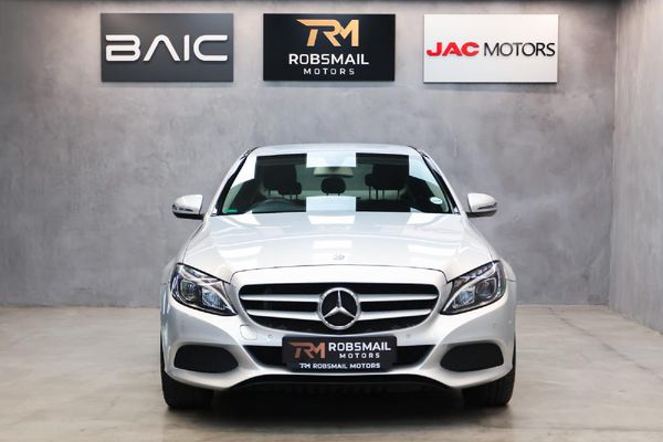 2017-Mercedes-Benz-C-Class-C-180-Auto image:1