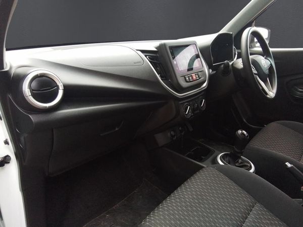2025-Toyota-Vitz-10-XR image:14