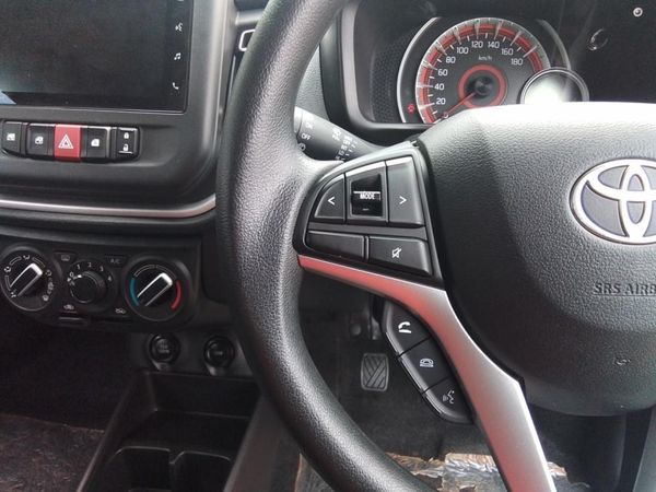 2025-Toyota-Vitz-10-XR image:15