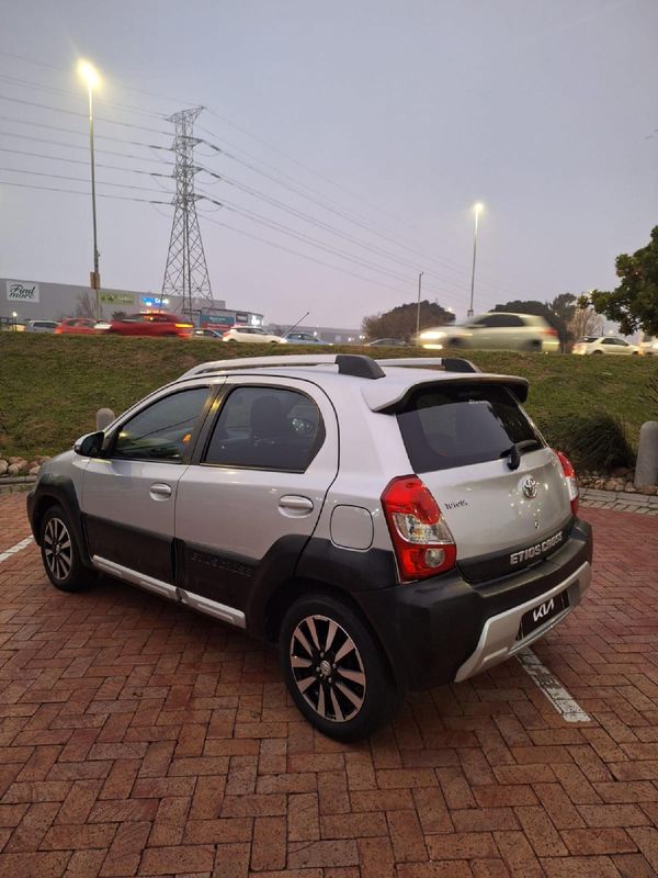 2019-Toyota-Etios-Cross-15-XS-5-dr image:4