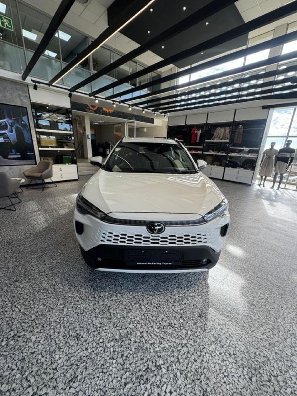 2026-Toyota-Corolla-Cross-18-XR image:17