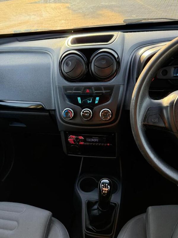 2013-Chevrolet-Utility-14-Club image:10