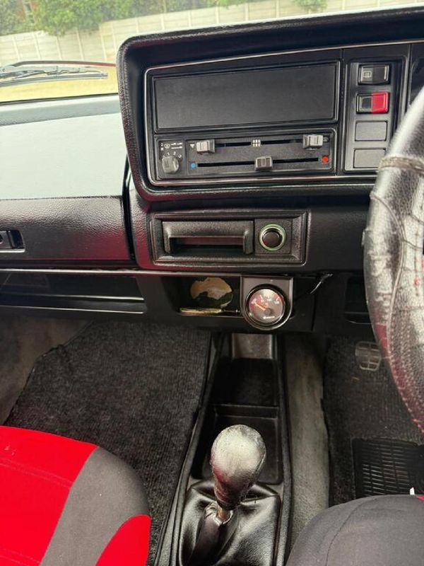 1996-Volkswagen-Citi-14i image:7