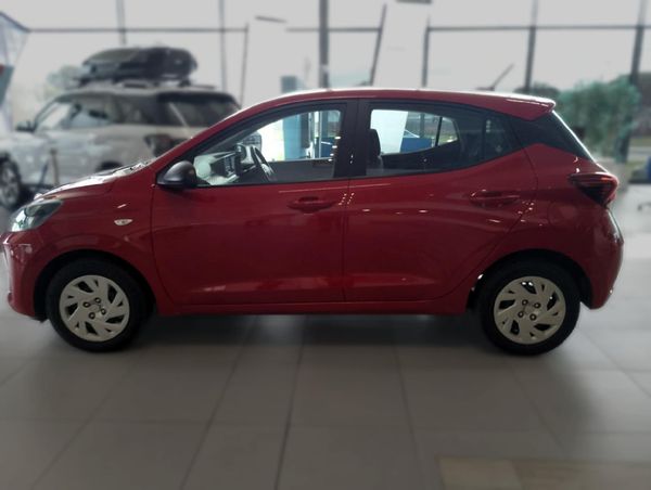 2024-Hyundai-Grand-i10-12-Motion-Auto image:7