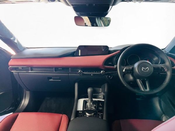 2025-Mazda-3-20-Astina-Auto-5-dr image:4