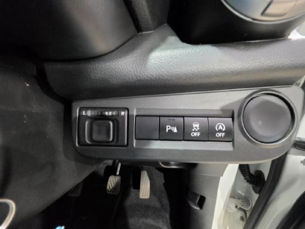 2024-Toyota-Vitz-10-XR image:10
