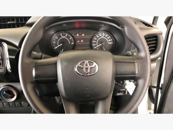 2026-Toyota-Hilux-24-GD-Single-Cab image:11