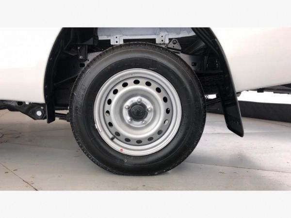2026-Toyota-Hilux-24-GD-Single-Cab image:6