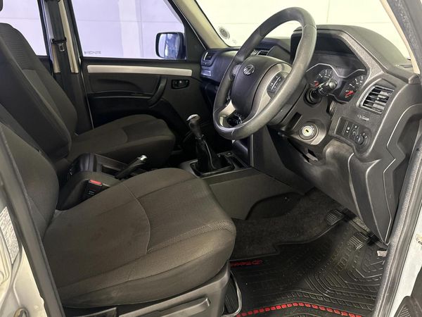2021-Mahindra-Pik-Up-22-mHawk-S10-4x4-Double-Cab image:9