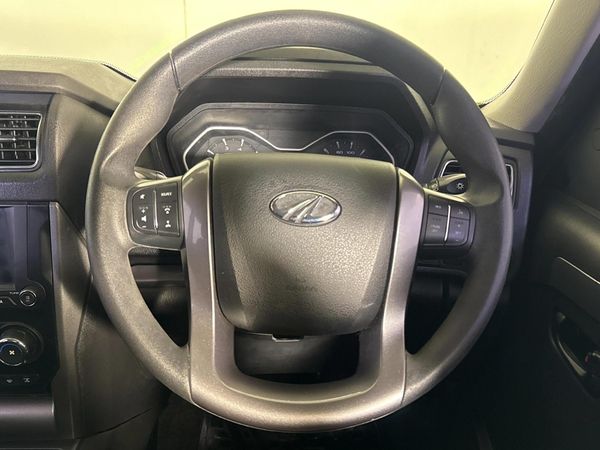 2021-Mahindra-Pik-Up-22-mHawk-S10-4x4-Double-Cab image:11