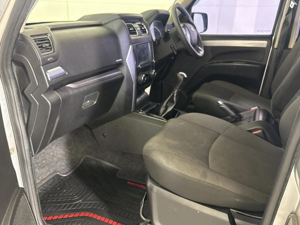 2021-Mahindra-Pik-Up-22-mHawk-S10-4x4-Double-Cab image:8