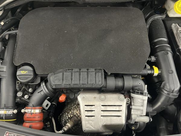 2019-Peugeot-2008-12T-PureTech-GT-Line-Auto image:13