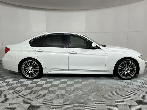 2013-BMW-3-Series-320d-M-Sport-Auto image:17